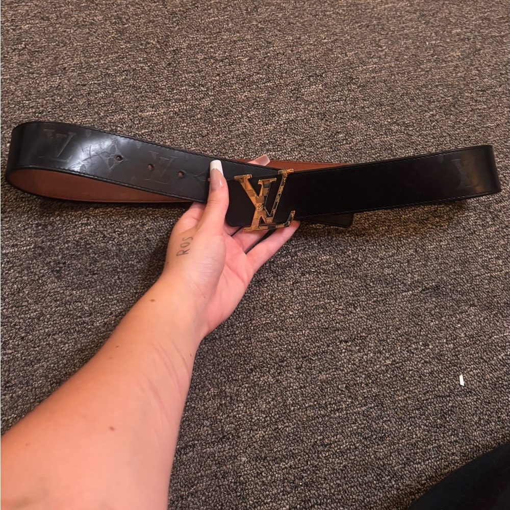 Louis Vuitton Black Belt with Iconic Logo Buckle